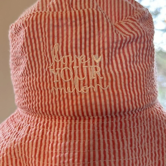Adorable “Love Your Melon” Seersucker Bucket Hat, Like New - Picture 2 of 3